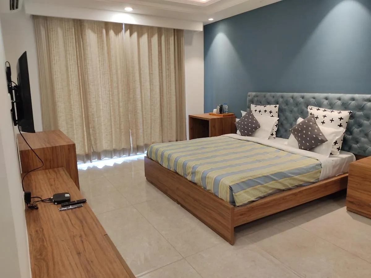 Aparthotel Perch Service Apartment-Mg Road Gurgaon India